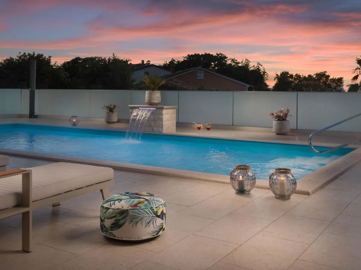 Holiday Home Villa Marina Porec 0*,  Croazia