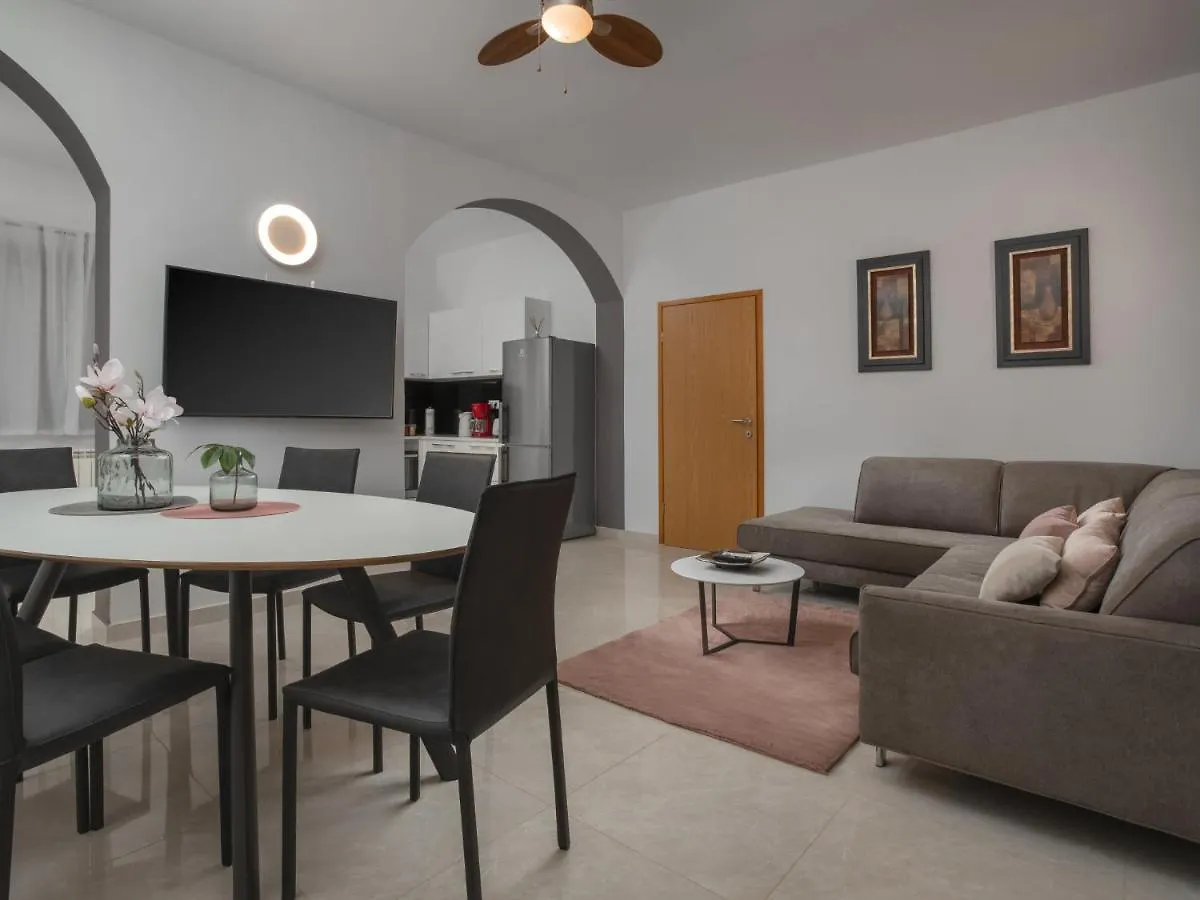 Holiday Home Villa Marina Porec Croazia